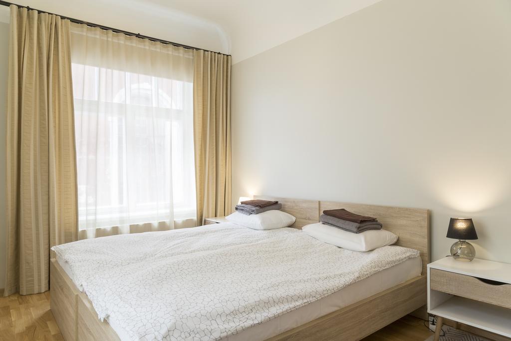 פארנו Saaresalu City Center Apartment מראה חיצוני תמונה