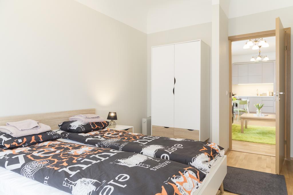 פארנו Saaresalu City Center Apartment מראה חיצוני תמונה